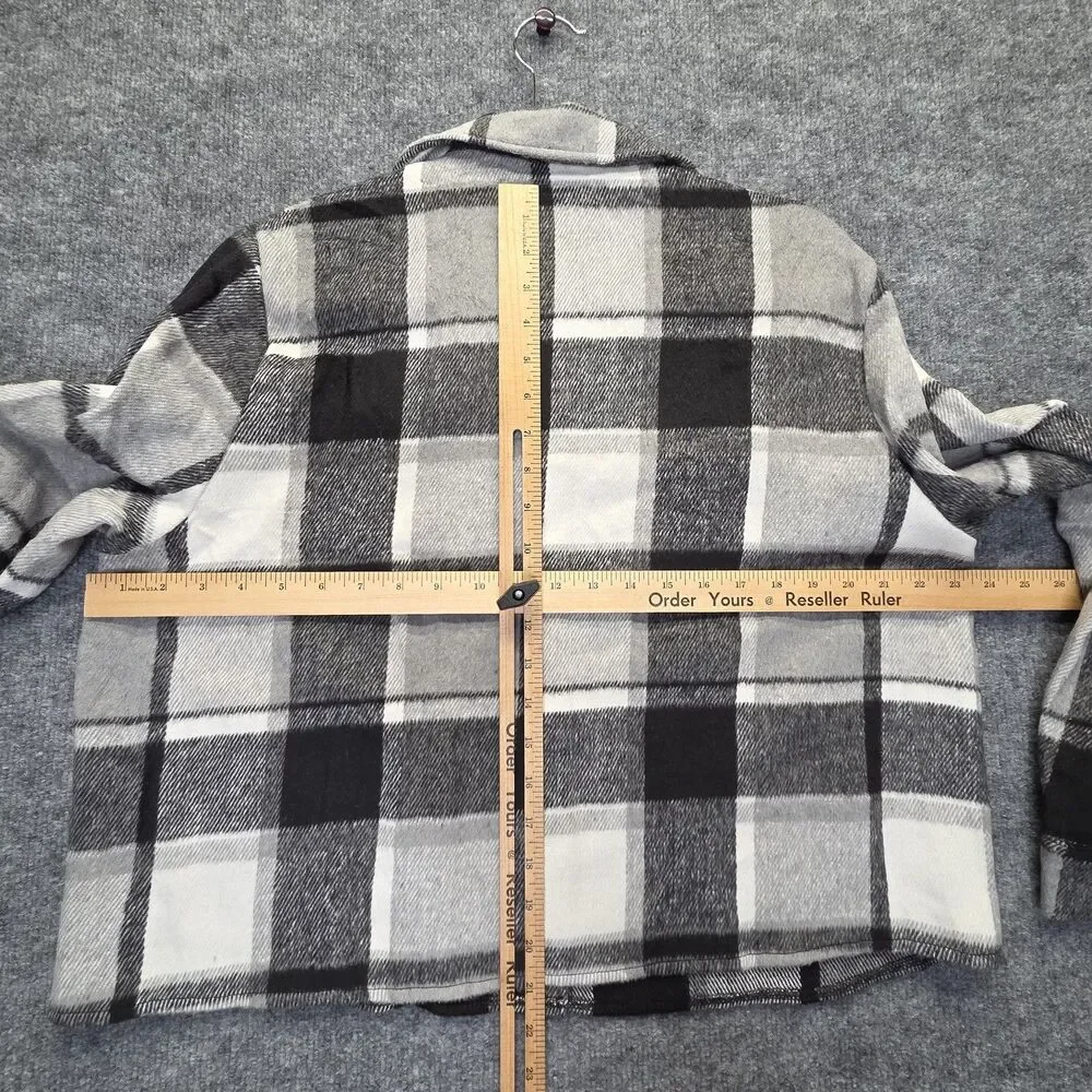 Zeagoo Jacket Womens Large Black Gray Plaid Flannel Cropped Shacket Button